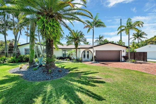 Kings Bay, 6420 Dolphin Dr, Coral Gables, Florida 33158, image 1