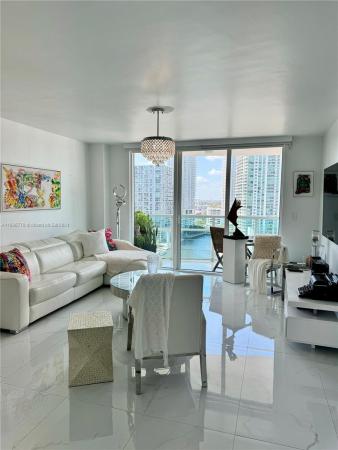 Brickell On The River North Tower, 31 SE 5th St #2207, Miami, Florida 33131, image 1