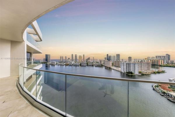 2800 Island Boulevard, 2800 Island Blvd #PH-01, Aventura, Florida 33160, image 3