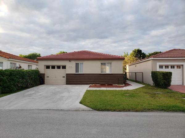Weitzer Serena Lakes West, 17078 SW 142nd Pl, Richmond West, Florida 33177, image 1
