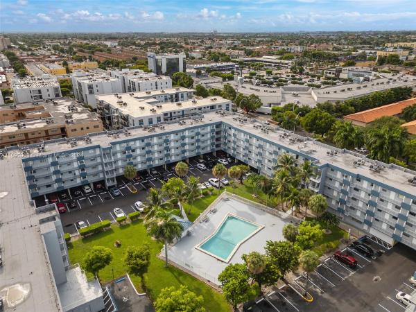 El Sol, 1655 W 44th Pl #426, Hialeah, Florida 33012, image 1