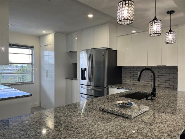 Palm Springs 2, 7610 NW 18th St #402, Margate, Florida 33063, image 1