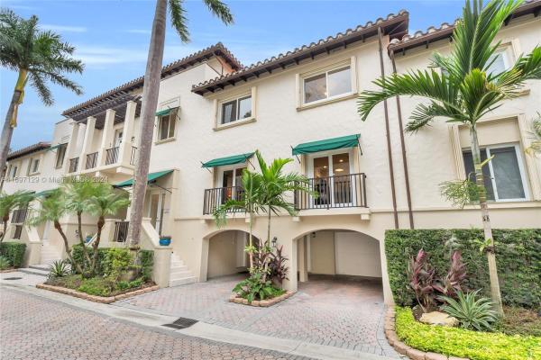 Deering Bay Club Villas, 13628 Deering Bay Dr, Coral Gables, Florida 33158, image 1