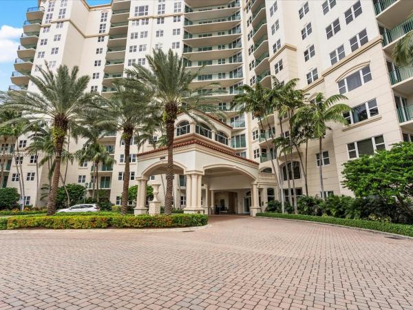 Turnberry Village North Tower, 20000 E Country Club Dr #416, Aventura, Florida 33180, image 1