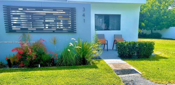 341 S 23rd Way S, West Palm Beach, Florida 33406, image 1