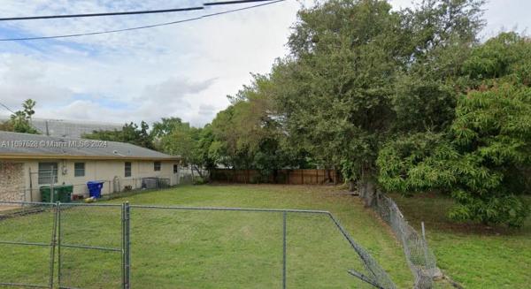 Auburndale, 3185 SW 4th St, Miami, Florida 33135, image 1