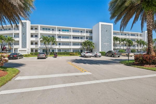 Oakridge, 3014 Oakridge A #3014, Deerfield Beach, Florida 33442, image 1