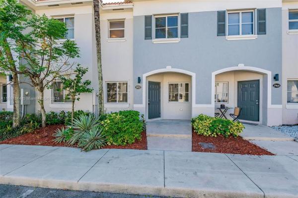 Venetia Groves, 2972 SE 15th Ter, Homestead, Florida 33035, image 1