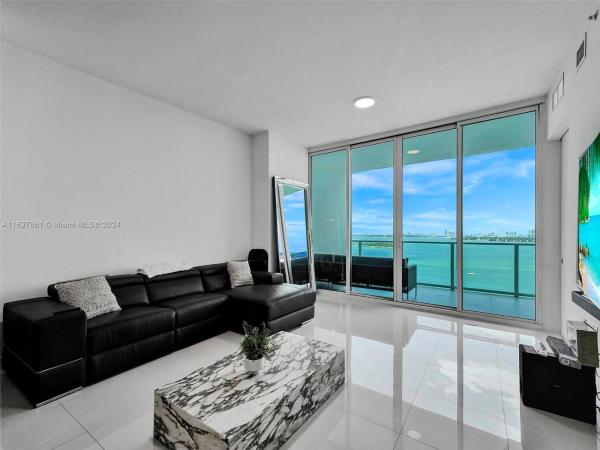 Paramount Bay, 2020 N Bayshore Dr #1509, Miami, Florida 33137, image 1