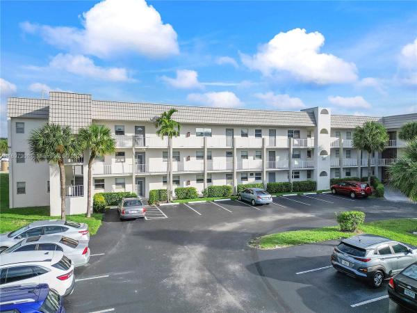 Sunrise Lakes 2, 8590 Sunrise Lakes Blvd #303, Sunrise, Florida 33322, image 1