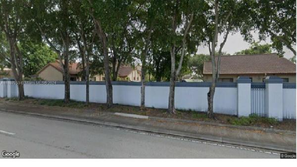 The Moors Townhouses, 6637 NW 178th Th Ter, Hialeah, Florida 33015, image 1