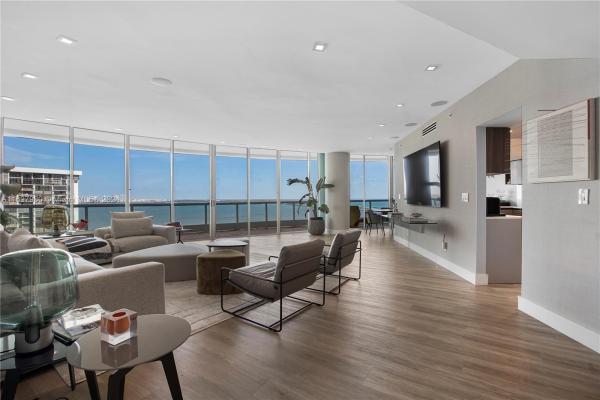 Bristol Tower, 2127 Brickell Ave #1901, Miami, Florida 33129, image 1