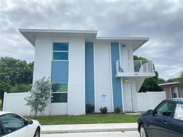 Pleasant City, 440 21st St, West Palm Beach, Florida 33407, image 1