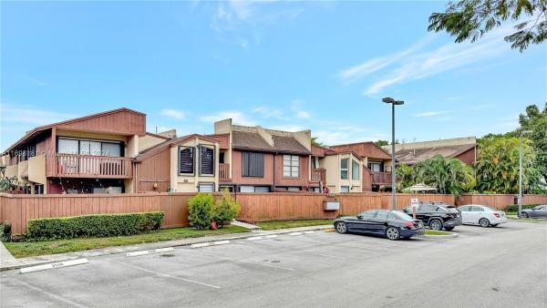 Snapper Village, 7049 SW 115th Pl #D, Kendall, Florida 33173, image 1