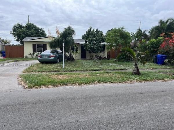 Boulevard Heights, 740 N 71st Ave, Hollywood, Florida 33024, image 2