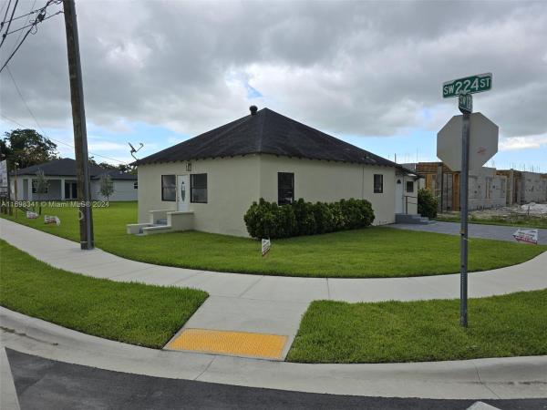 Chloes Estates, 12490 SW 224th St, Goulds, Florida 33170, image 2