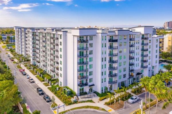 10X Fort Lauderdale, 1919 SE 10th Ave #5104, Fort Lauderdale, Florida 33316, image 1