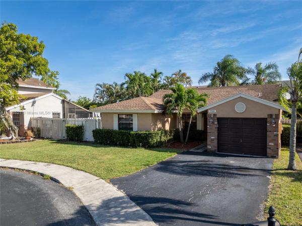Blue Ridge, 720 Shiloh Ter, Davie, Florida 33325, image 1