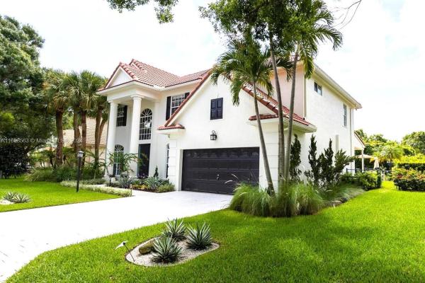The Sanctuary, 131 Satinwood Ln, Palm Beach Gardens, Florida 33410, image 1