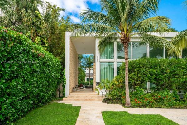 Mid Golf, 3726 Prairie Ave, Miami Beach, Florida 33140, image 3