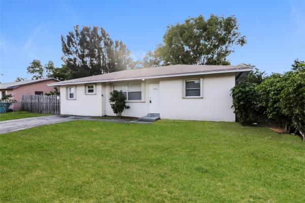 Rolling Green Ridge, 1851 NE 2nd Ln, Boynton Beach, Florida 33435, image 3