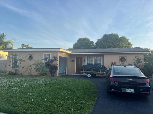 Westview, 8510 NW 3rd St, Pembroke Pines, Florida 33024, image 1