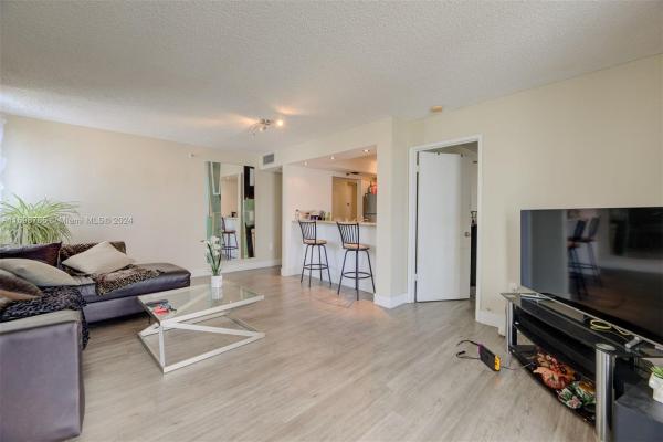 Madison Downtown, 800 N Miami Ave #E-1708, Miami, Florida 33136, image 1