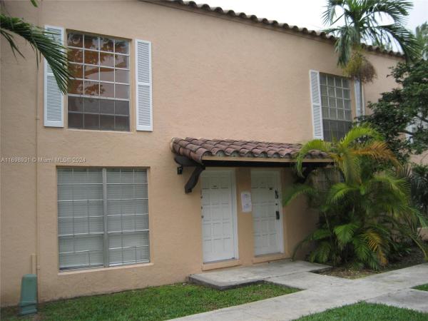 Spanish Trace, 10806 N Kendall Dr #P26, Kendall, Florida 33176, image 1