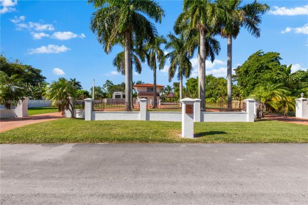 Sweetwater Estates, 10 NW 125th Ave, Tamiami, Florida 33182, image 1