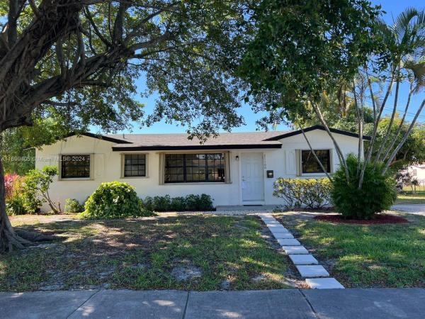 Liberty Homes Estates, 21100 NW 29th Ave, Miami Gardens, Florida 33056, image 1