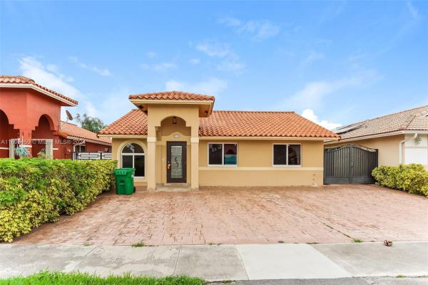 Berkshire, 8824 NW 110th Ln, Hialeah Gardens, Florida 33018, image 1