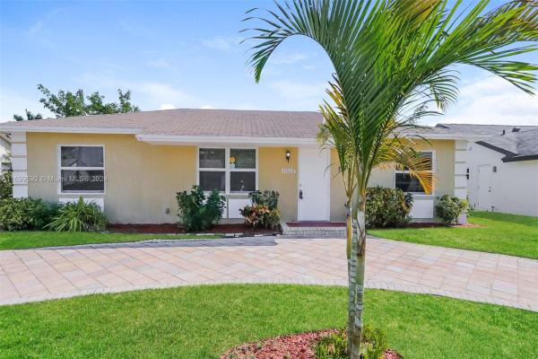 American Homes At Southwind Lakes, 19426 Colorado Cir, Boca Raton, Florida 33434, image 1