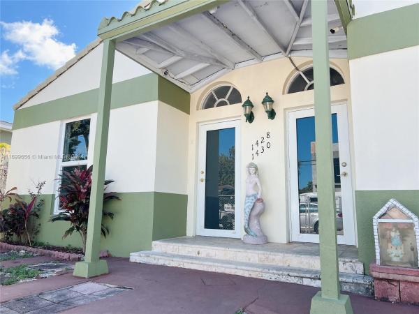 Osceola Groves, 1428 SW 20th St, Miami, Florida 33145, image 1