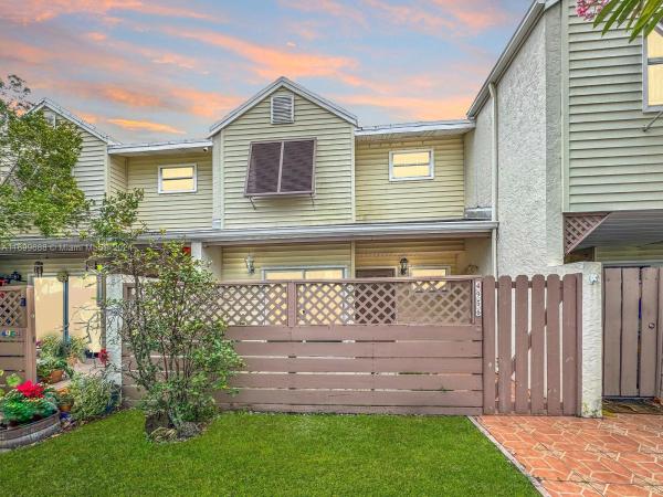 Coconut Key, 4956 N Hemingway Cir #., Margate, Florida 33063, image 1
