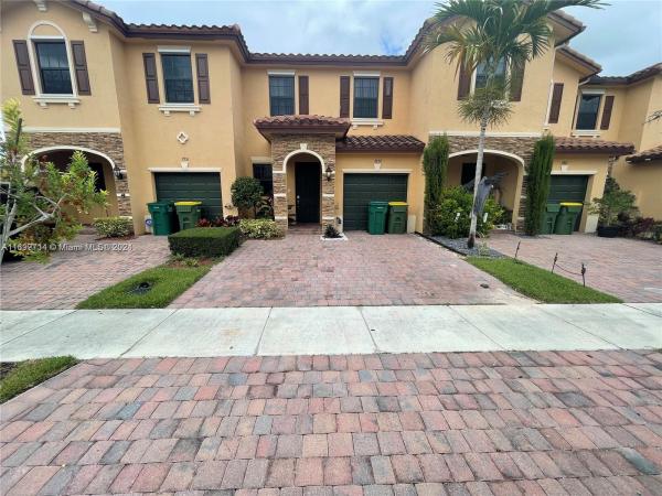Chateau At The Vineyards, 3757 SE 2nd St, Homestead, Florida 33033, image 1
