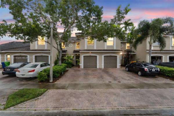 Pine Bay, 9016 NW 55th St, Sunrise, Florida 33351, image 1