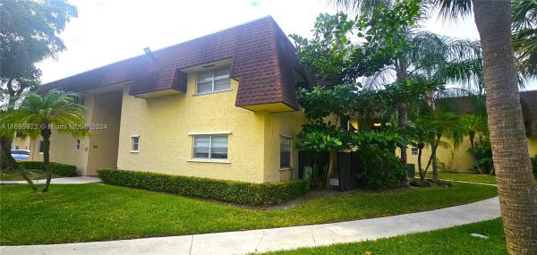 Heather Walk, 9101 SW 137th Ter #15-4, Kendall, Florida 33176, image 1