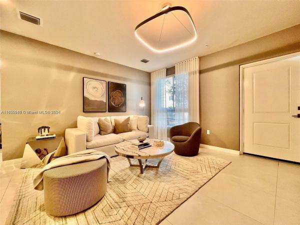 Forest View Estates, 610 NE 2nd St #301, Dania Beach, Florida 33004, image 1