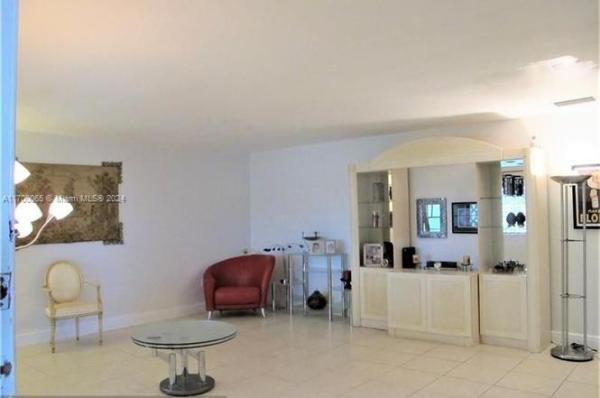 Sans Souci, 11960 NE 19th Dr #24, North Miami, Florida 33181, image 3