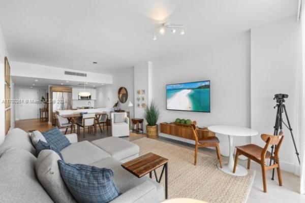 Kai At Bay Harbor, 9940 W Bay Harbor Dr #5E-S, Bay Harbor Islands, Florida 33154, image 1