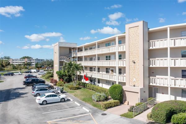 Richmond, 109 Richmond A #109, Deerfield Beach, Florida 33442, image 1