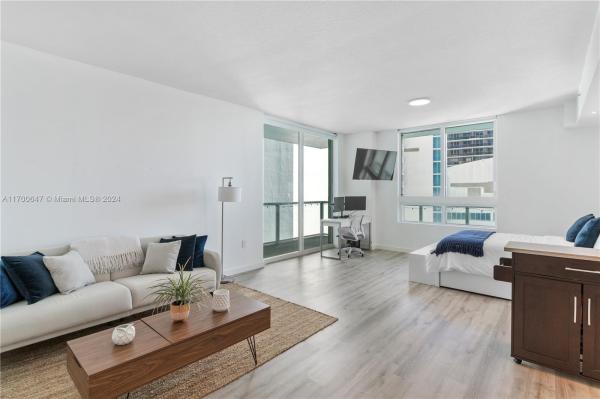Quantum On The Bay, 1900 N Bayshore Dr #3405, Miami, Florida 33132, image 3