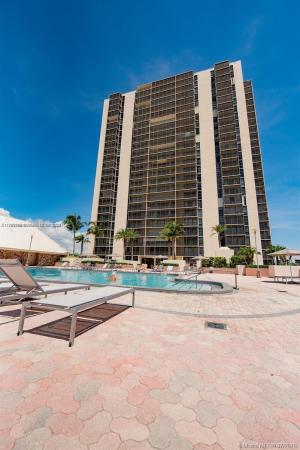 Coronado Tower 3, 20379 W Country Club Dr #1236, Aventura, Florida 33180, image 3