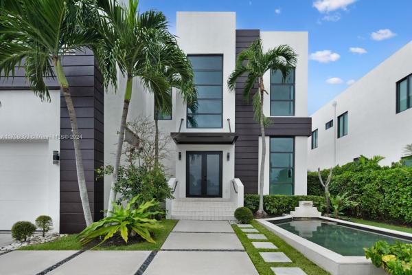 Sans Souci Estates, 2040 NE 121st Rd, North Miami, Florida 33181, image 1
