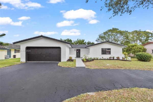 Chevy Chase, 10611 NW 43rd St, Coral Springs, Florida 33065, image 1