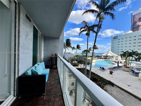 Vizcayne North, 244 Biscayne Blvd #907, Miami, Florida 33132, image 1