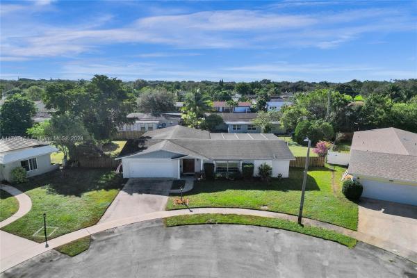 Green Acres, 460 NW 45th Ter, Plantation, Florida 33317, image 1