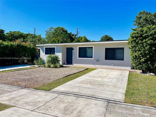 Cresthaven, 416 S 62nd Ave, Hollywood, Florida 33023, image 1