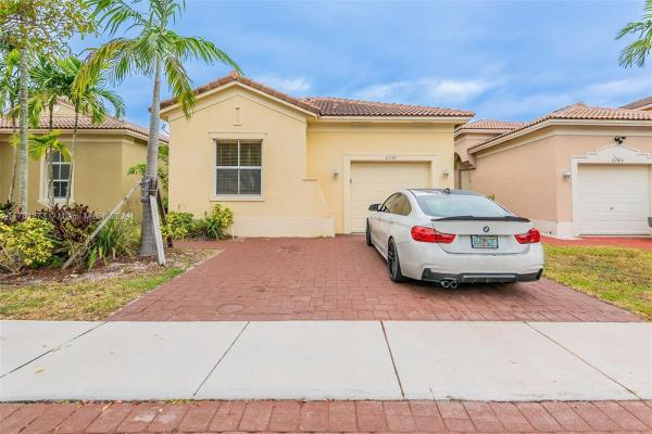 Portofino Bay, 2230 NE 37th Rd, Homestead, Florida 33033, image 2