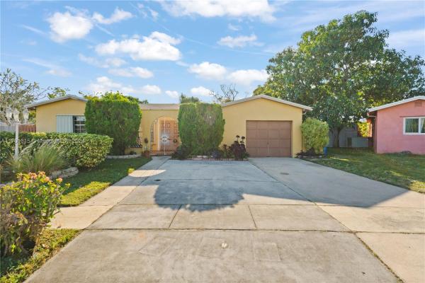 Oakland Hills, 1040 SW 54th Ave, Margate, Florida 33068, image 1